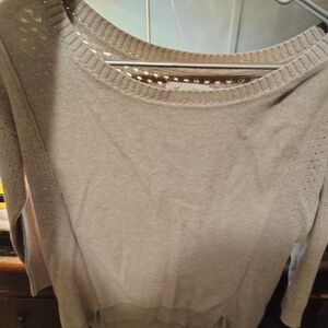 American Eagle Outfitters Women's Light Gray Sweater